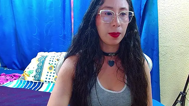Snapshot of Gia_leinn chatting on 16, 5, 2026 Gia leinn online show from 16, 5, 2026