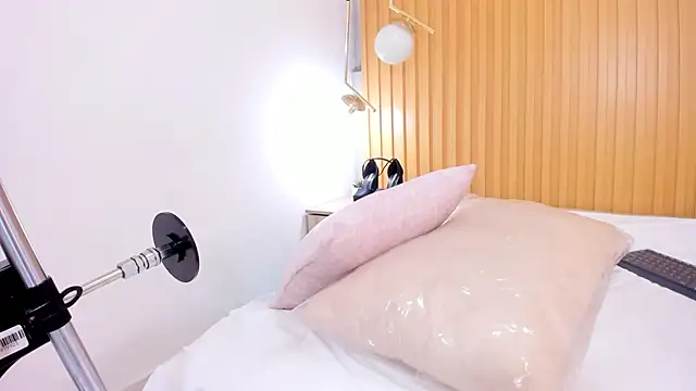 Emily Black1 online show from 26, 2, 2025