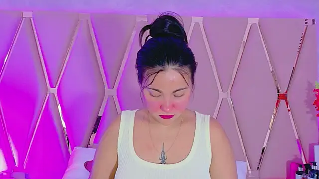 Emily Black1 online show from 13, 5, 2026