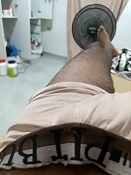 Snapshot of douglassilvadls chatting on 21, 2, 2025 douglassilvadls online show from 21, 2, 2025