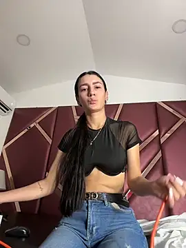 DanielaMedinaa online show from 18, 10, 2025