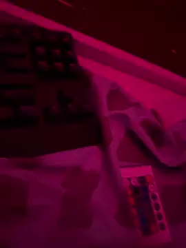 kisssssssss online show from 27, 2, 2025