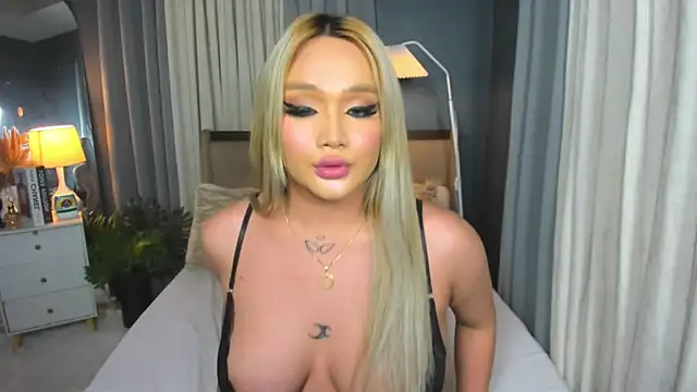 KylieSonique online show from 15, 3, 2025