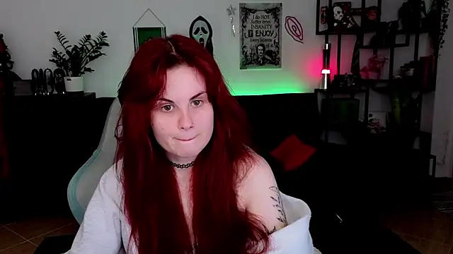 Della Ideal online show from 16, 2, 2026