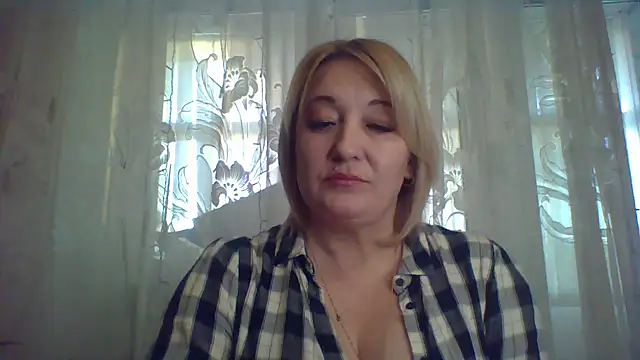 ArielXLoveresss online show from 26, 2, 2025