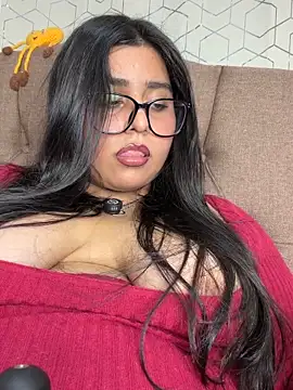Snapshot of virginbrunette99 chatting on 29, 4, 2026 virginbrunette99 online show from 29, 4, 2026
