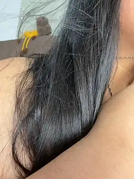 Snapshot of virginbrunette99 chatting on 23, 5, 2026 virginbrunette99 online show from 23, 5, 2026