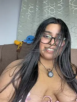 Snapshot of virginbrunette99 chatting on 24, 6, 2026 virginbrunette99 online show from 24, 6, 2026