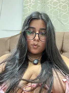 Snapshot of virginbrunette99 chatting on 12, 7, 2026 virginbrunette99 online show from 12, 7, 2026