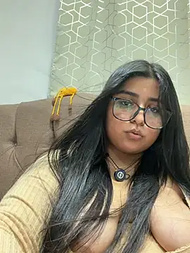 Snapshot of virginbrunette99 chatting on 19, 7, 2026 virginbrunette99 online show from 19, 7, 2026