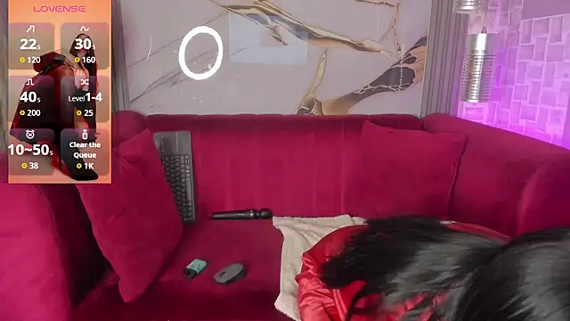 Bella williamss  online show from 2, 12, 2025