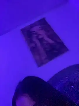 Megan Rose1999 online show from 25, 2, 2025