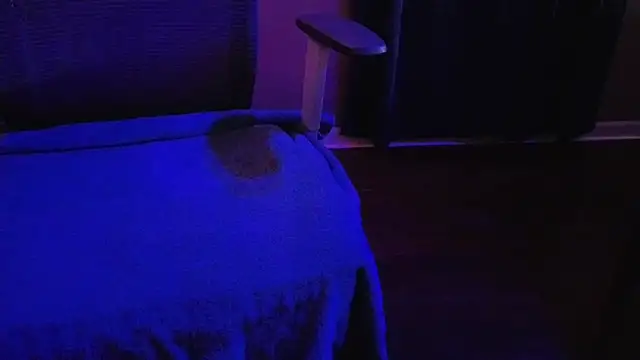 KiPumpdoggo online show from 15, 4, 2026