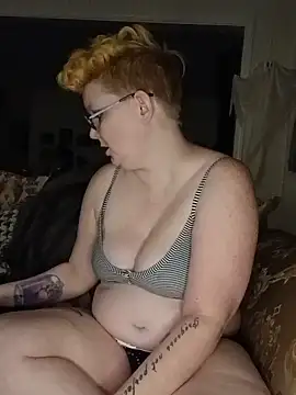 Snapshot of Mellyjellygoddess420 chatting on 23, 5, 2026 Mellyjellygoddess420 online show from 23, 5, 2026