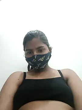 Snapshot of heena-3678 chatting on 21, 3, 2025 heena-3678 online show from 21, 3, 2025