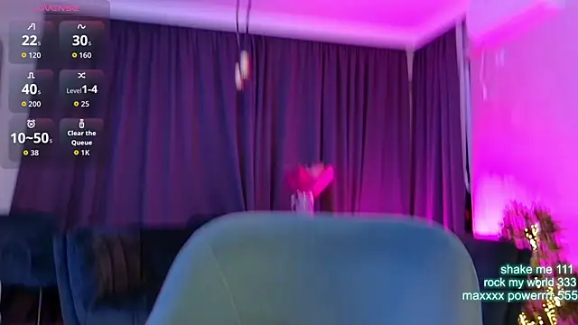 Snapshot of CutiePie69__ chatting on 22, 12, 2025 CutiePie69 online show from 22, 12, 2025