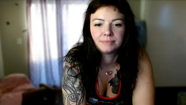 NaughtyLittleVeteran online show from 2, 3, 2025