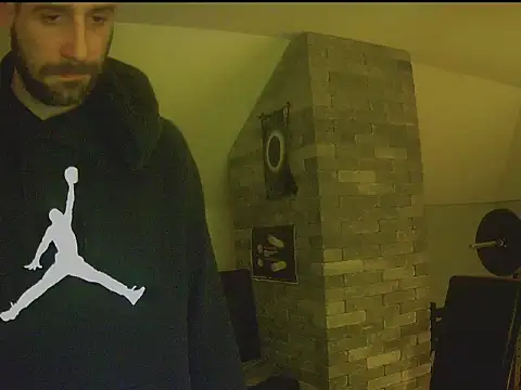 Snapshot of gryzoon chatting on 18, 2, 2026 gryzoon online show from 18, 2, 2026