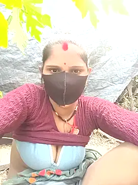 Chhavi Chadha online show from 3, 12, 2025