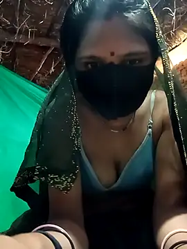 Snapshot of Chhavi_Chadha chatting on 16, 2, 2026 Chhavi Chadha online show from 16, 2, 2026