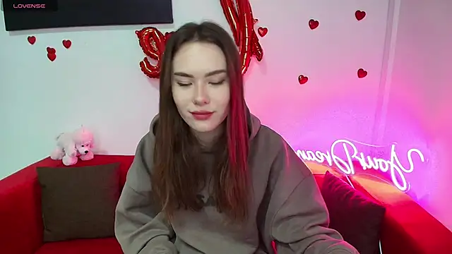 Snapshot of ElenaOconar chatting on 11, 3, 2025 ElenaOconar online show from 11, 3, 2025