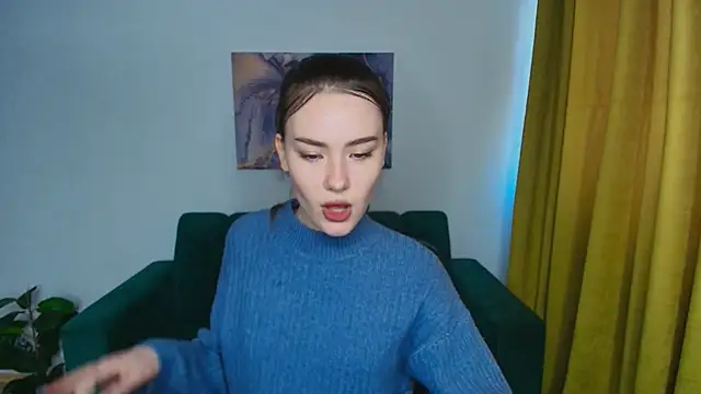 Snapshot of ElenaOconar chatting on 12, 3, 2025 ElenaOconar online show from 12, 3, 2025