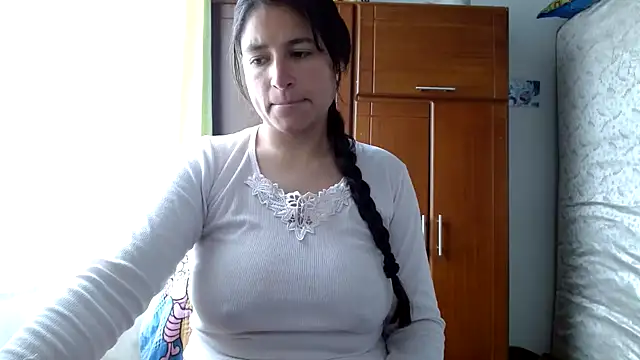 Escarcha-blue online show from 3, 6, 2026