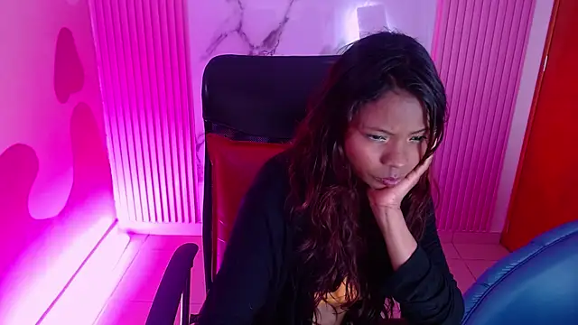 Snapshot of Agata_Grubisic chatting on 9, 9, 2025 Agata Grubisic online show from 9, 9, 2025