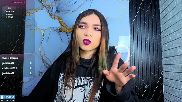 MaeveKuro online show from 5, 2, 2026