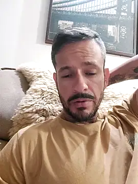 Snapshot of juniortche1313 chatting on 3, 10, 2025 juniortche1313 online show from 3, 10, 2025