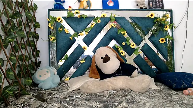 charly  evans online show from 5, 12, 2025