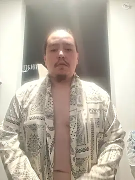 Snapshot of daddykin715 chatting on 12, 1, 2026 daddykin715 online show from 12, 1, 2026