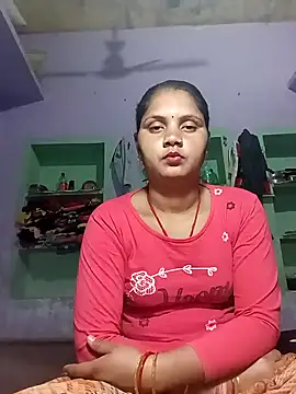 Divya Chandok online show from 3, 3, 2025