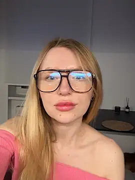 Snapshot of EvaBrooklyn chatting on 15, 3, 2025 EvaBrooklyn online show from 15, 3, 2025