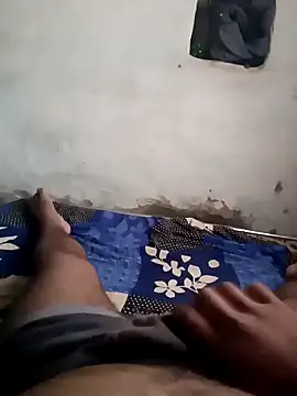 Snapshot of abbai_dengutha chatting on 11, 3, 2025 abbai dengutha online show from 11, 3, 2025