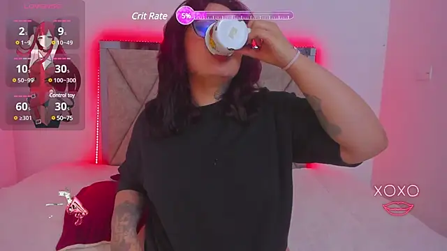 Curvybaddie99 online show from 7, 3, 2025