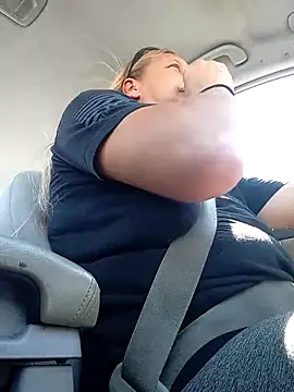 wetnwildforyou online show from 14, 9, 2025