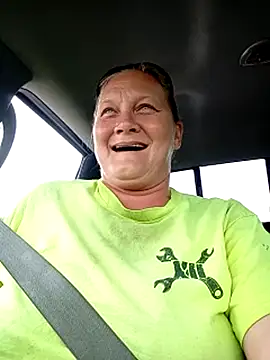 wetnwildforyou online show from 17, 9, 2025