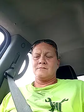 wetnwildforyou online show from 22, 9, 2025