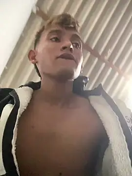 Babyalienqm online show from 18, 2, 2026