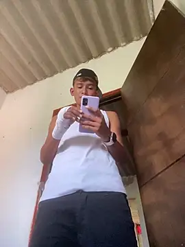 Babyalienqm online show from 14, 3, 2026