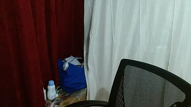 Snapshot of saralo__ chatting on 16, 4, 2026 saralo online show from 16, 4, 2026