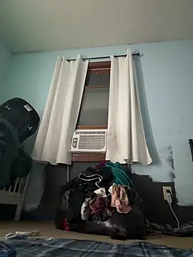 sluttypumpkin online show from 21, 9, 2025