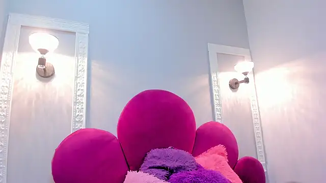 Snapshot of Bonniie_22 chatting on 4, 10, 2025 Bonniie 22 online show from 4, 10, 2025