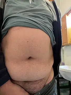 Snapshot of littletoy64 chatting on 2, 3, 2025 littletoy64 online show from 2, 3, 2025