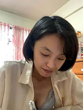 ladypaggy online show from 8, 11, 2025