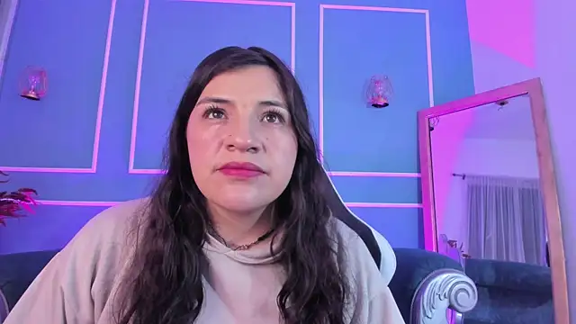 TaraTaylorr online show from 14, 10, 2025