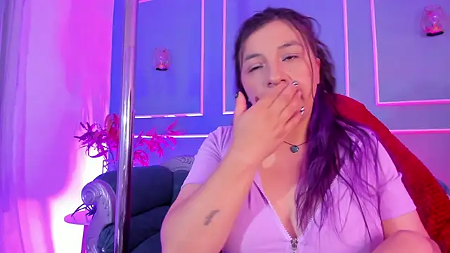 TaraTaylorr online show from 10, 2, 2026