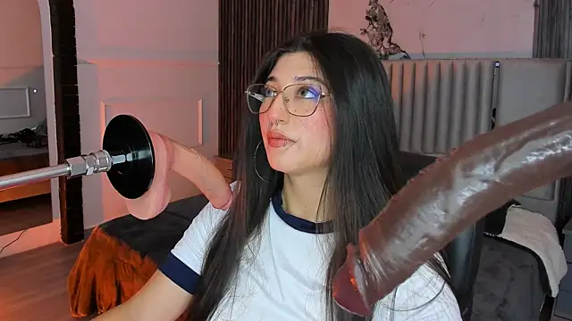 Gabrielakassi online show from 13, 10, 2025