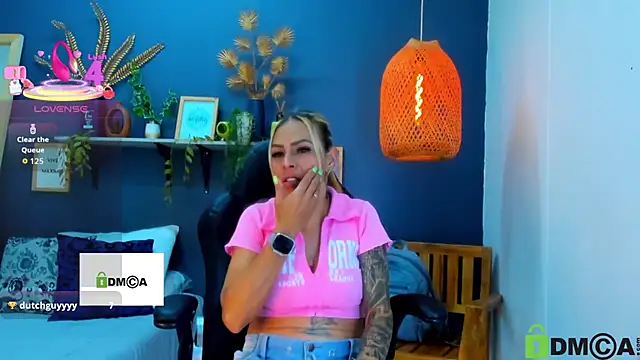 yessila parker online show from 28, 11, 2025